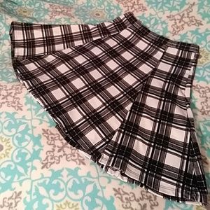 Black and White Mini Skirt